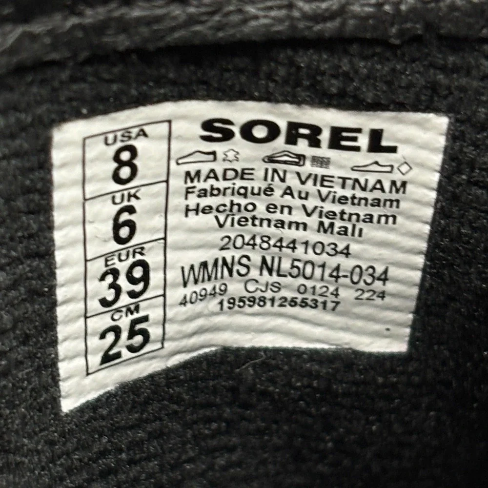 Sorel Caribou X Waterproof Chelsea Boots Silver/Black Women Size 8 Platform